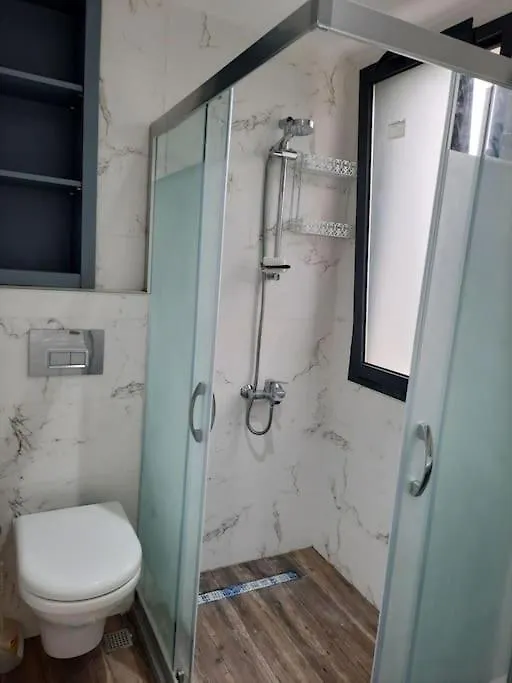 Cesme Merkezde Oezel Havuzlu Villa, Ildiri 0*,  Turecko