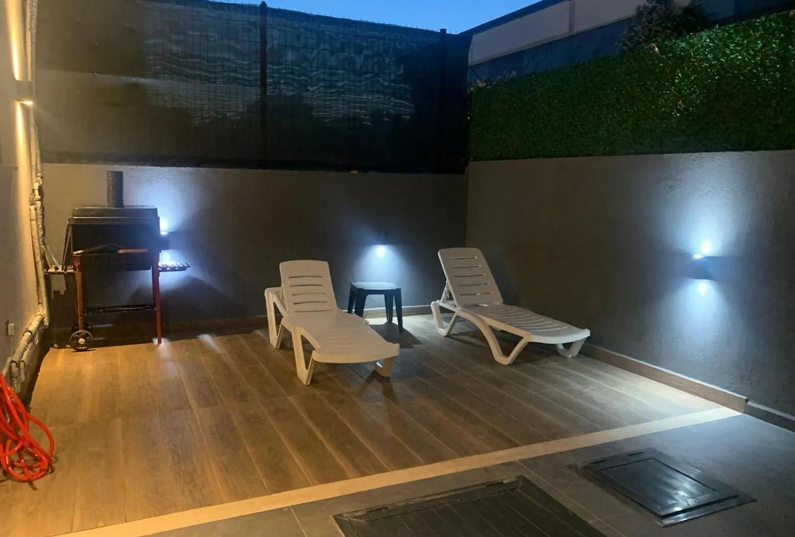 Cesme Merkezde Oezel Havuzlu Villa, Ildiri 0*,  Turecko